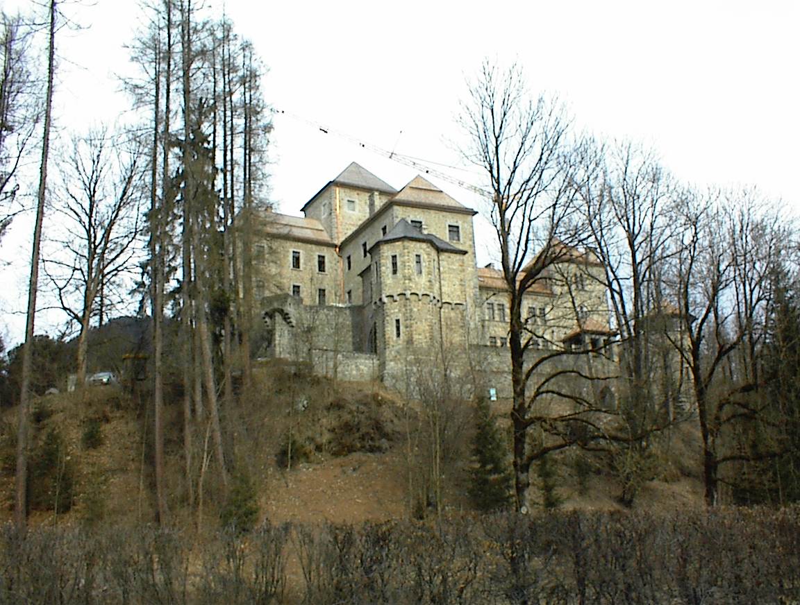 Burg - rechts